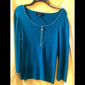 Beautiful ribbed teal sweater with rhinestone collar and zipper